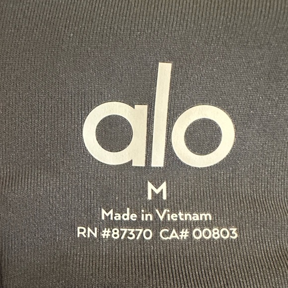 Alo Yoga Airlift Intrigue Bra Sz M - Picture 4 of 4